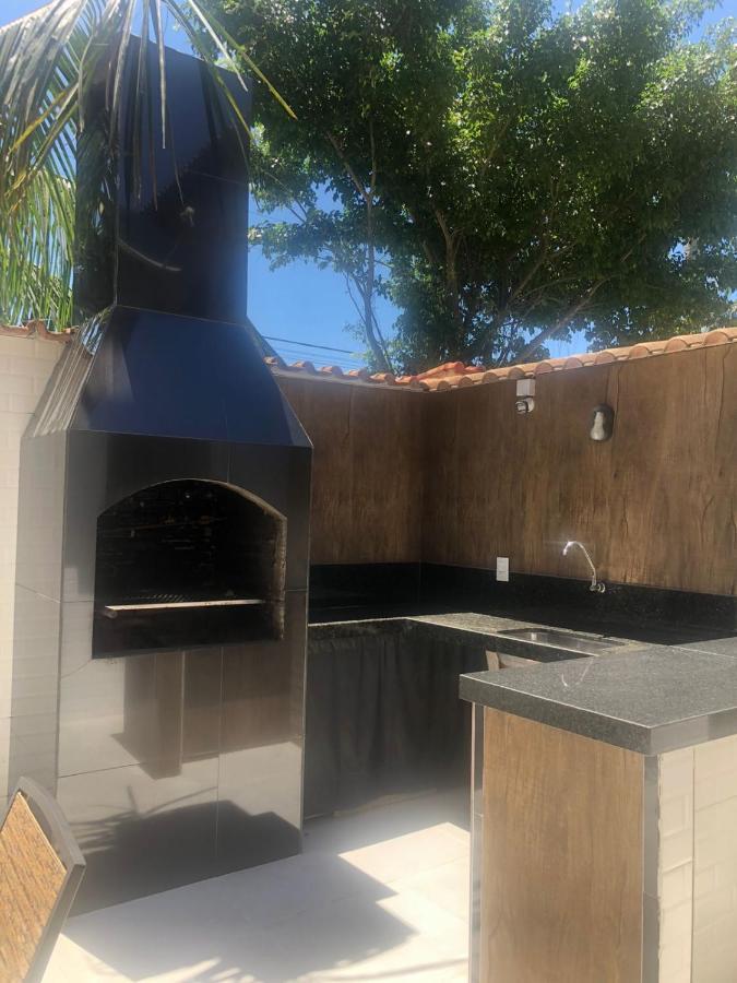 Apartamento moderno e super confortável localizado a alguns passos da Praia Grande Arraial do Cabo Exterior foto